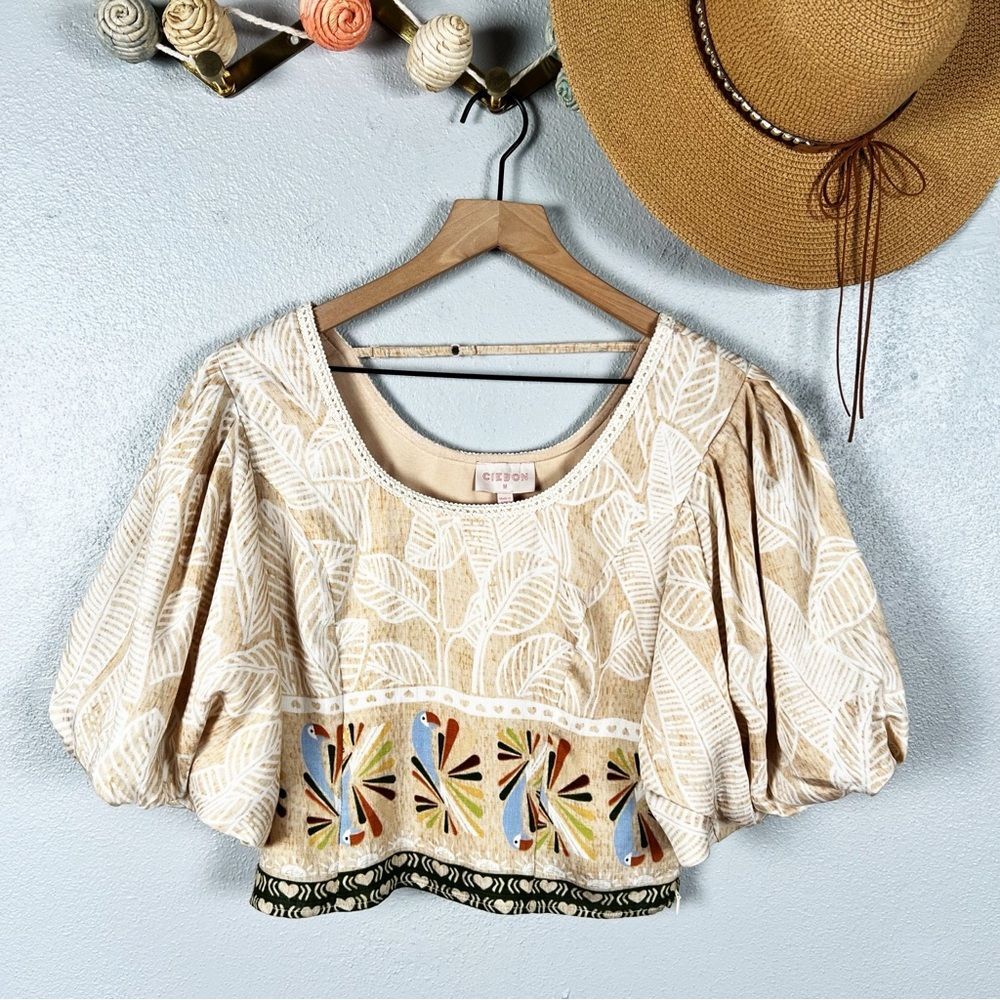 NWT Ciebon Willa Puff Sleeve Tropical Print Top Size Medium